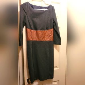 DRESS WITH LEATHER WAIST